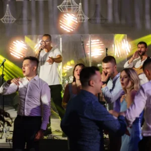 Traiteur italien à Laval Service traiteur italien à Laval pour mariages, événements corporatifs et réceptions sur mesure